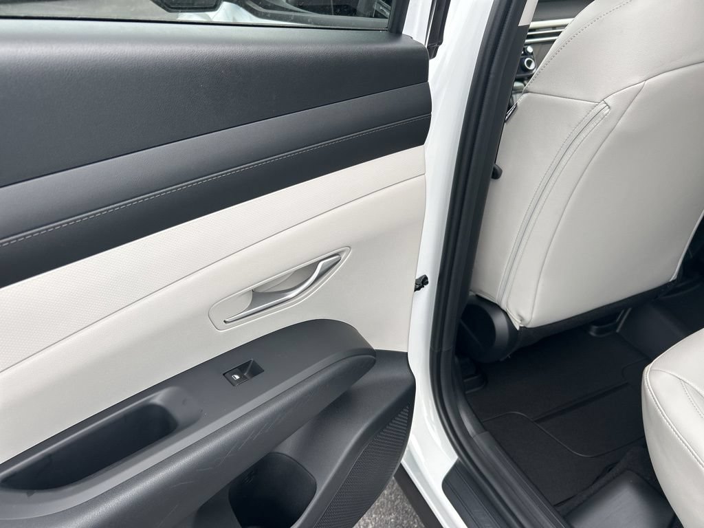New 2026 Hyundai Tucson SEL Plus FWD image 14