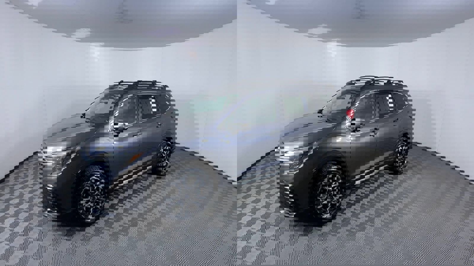 Used 2023 Subaru Ascent Limited w/ Technology Package image 4