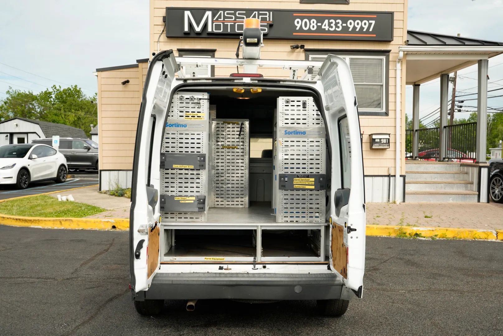 Used 2013 Ford Transit Connect XL FWD image 20