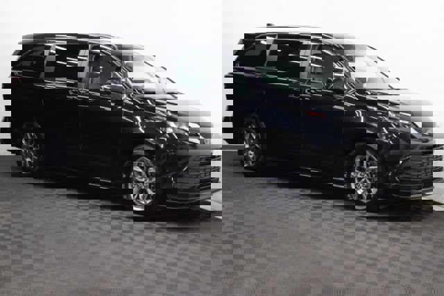 Used 2024 Toyota Sienna LE