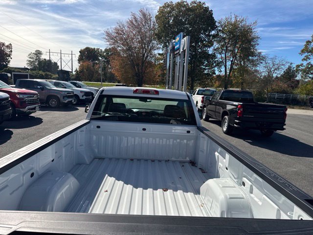 Used 2026 Chevrolet Silverado 1500 W/T RWD image 9