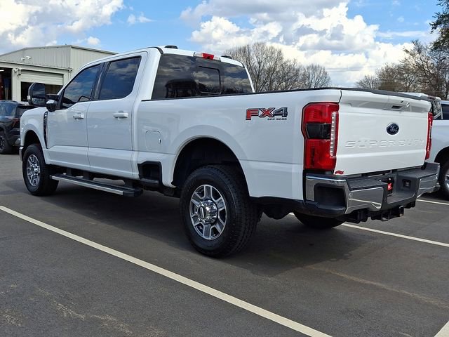 Used 2024 Ford F250 Lariat w/ FX4 Off-Road Package image 4