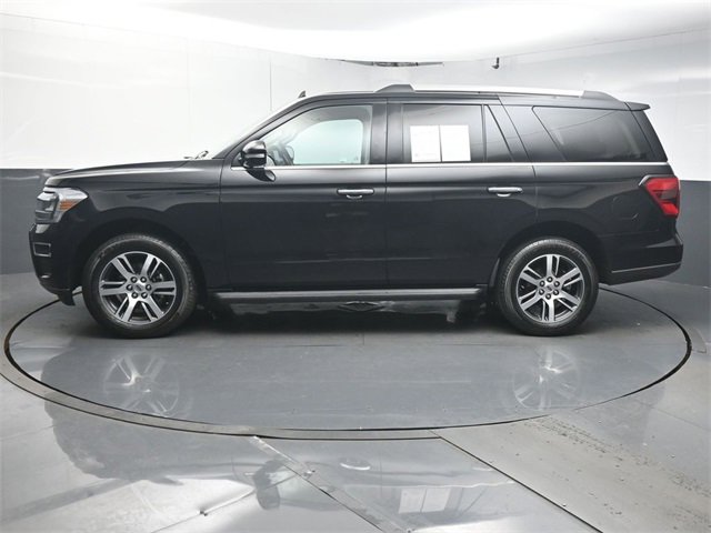 Used 2024 Ford Expedition Limited image 5