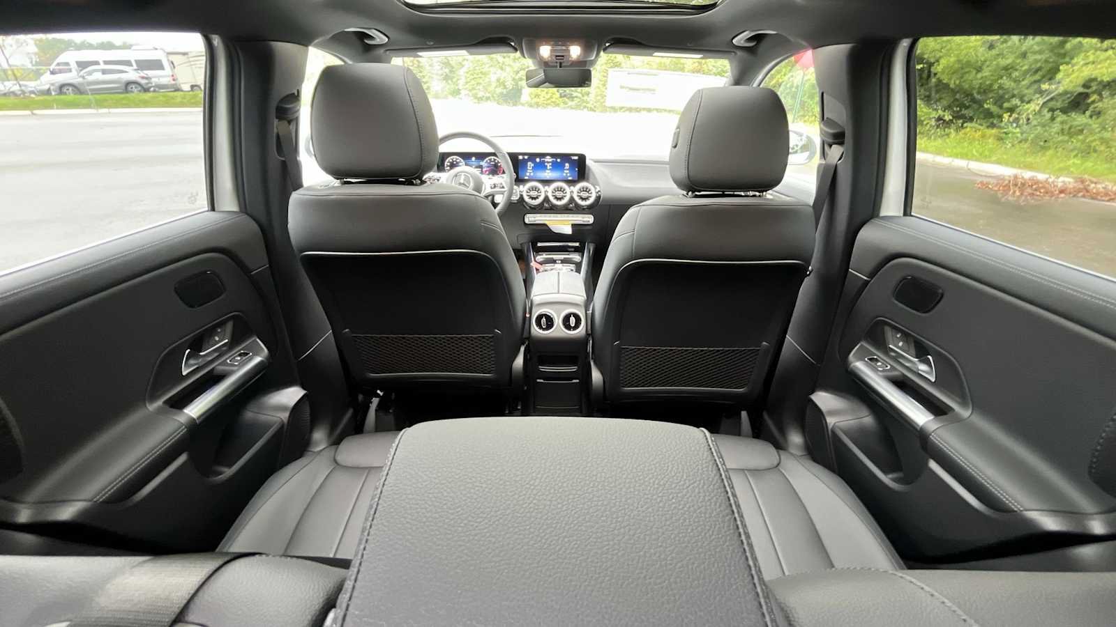 New 2026 Mercedes-Benz GLA 250 4MATIC image 12