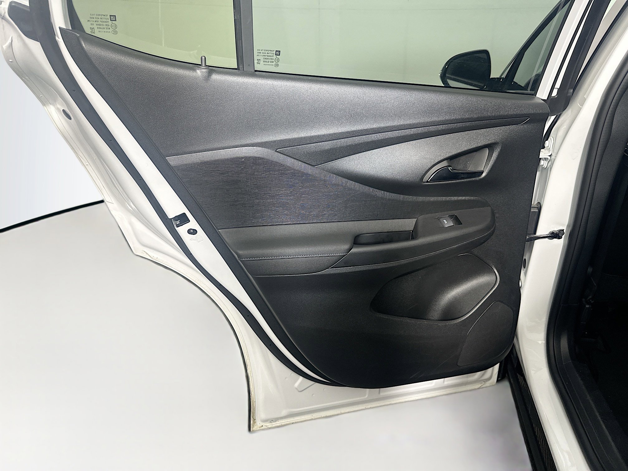 Used 2025 Buick Envista Sport Touring image 26