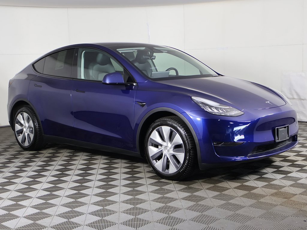 Used 2021 Tesla Model Y Long Range image 2