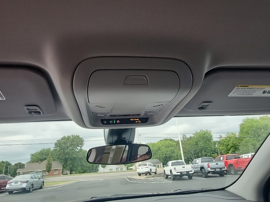 Certified 2023 GMC Acadia SLE w/ LPO, Floor Liner Package image 35