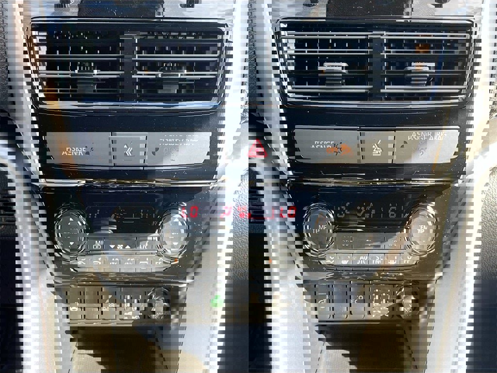 New 2025 Mitsubishi Eclipse Cross SEL image 15