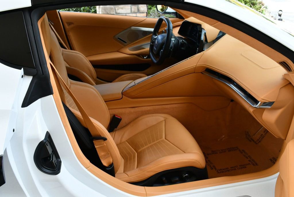 Used 2023 Chevrolet Corvette Stingray w/ 3LT w/ Z51 Performance Package image 17