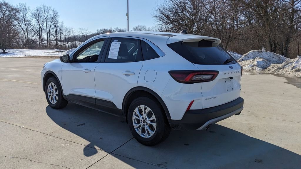 Used 2023 Ford Escape Active image 5