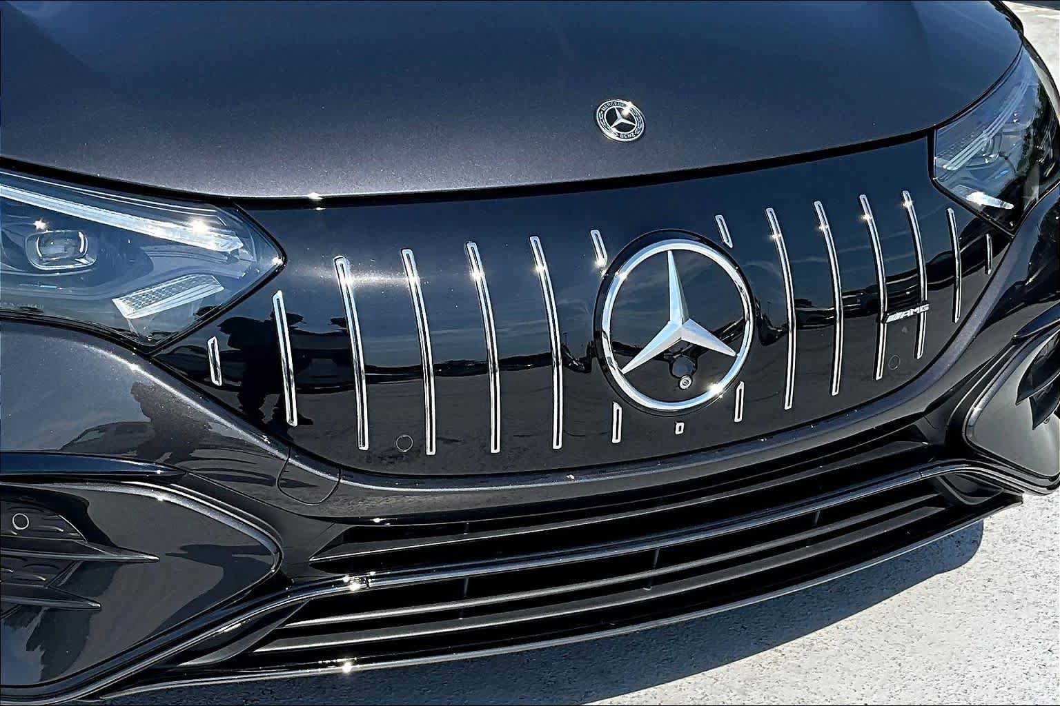 Used 2023 Mercedes-Benz EQE AMG 4MATIC Sedan w/ Pinnacle Trim Package image 29