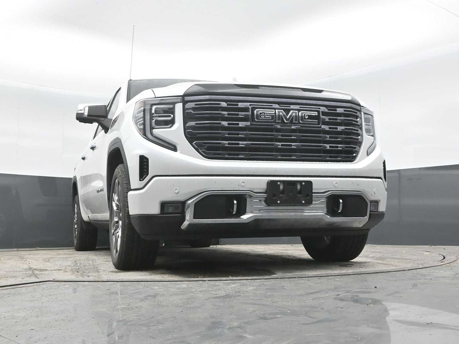 Used 2025 GMC Sierra 1500 Denali Ultimate AWD/4WD image 27