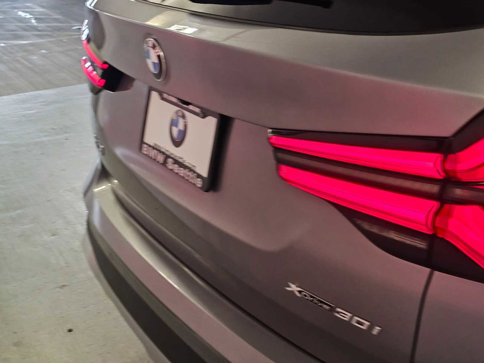 Used 2024 BMW X3 xDrive30i w/ Convenience Package image 7