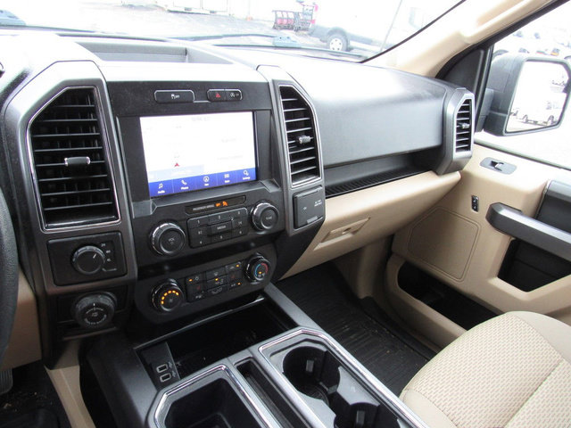Used 2020 Ford F150 XLT w/ Equipment Group 302A Luxury AWD/4WD image 32