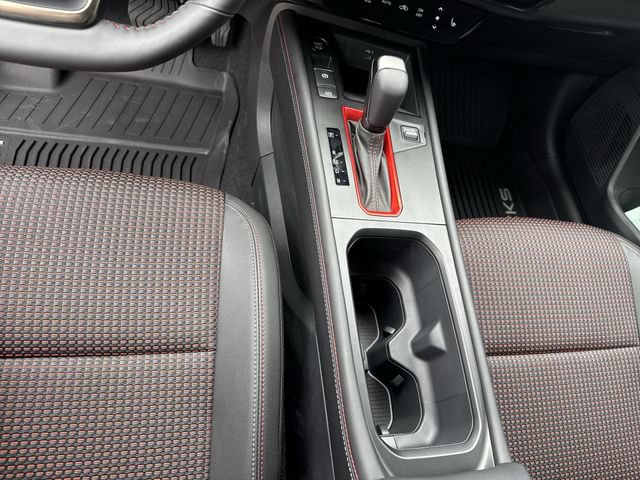 New 2026 Nissan Kicks SR FWD image 22