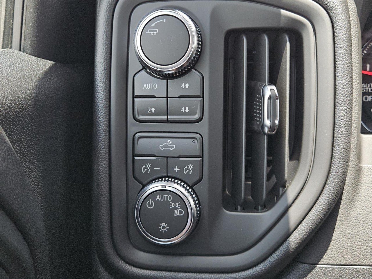 New 2026 GMC Sierra 1500 Pro w/ Pro Value Package AWD/4WD image 14