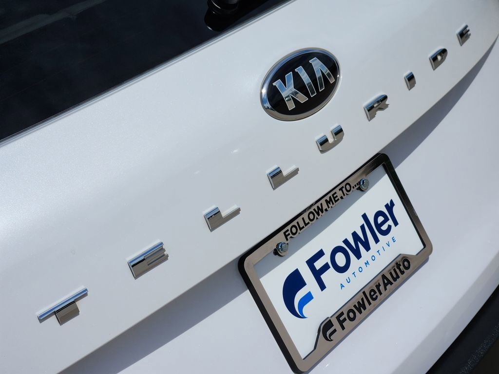 Used 2021 Kia Telluride S FWD image 11