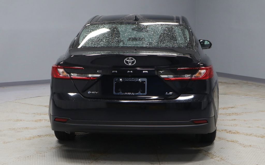 Used 2025 Toyota Camry LE FWD image 10