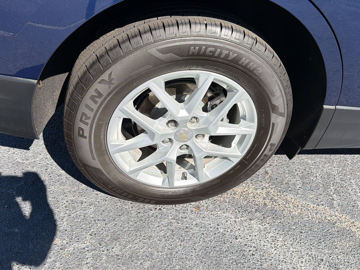 Used 2022 Chevrolet Equinox LS AWD/4WD image 37
