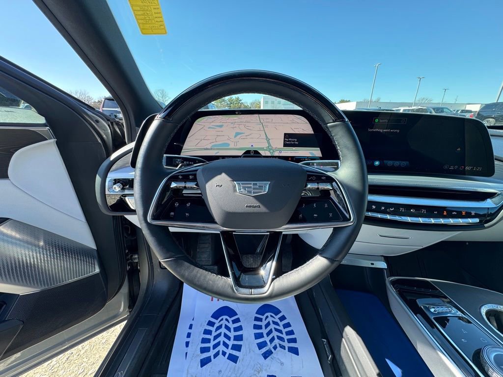 Certified 2024 Cadillac Lyriq Luxury image 19