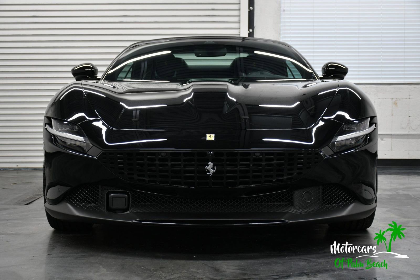 Used 2024 Ferrari Roma Spider RWD image 39
