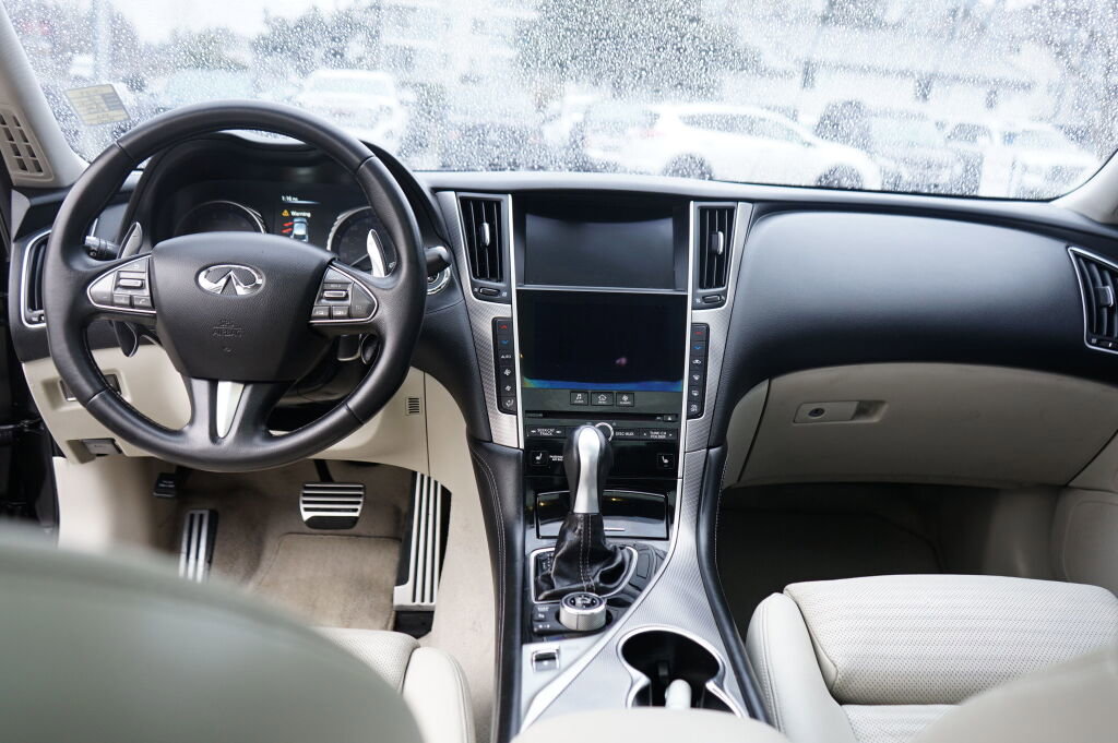 Used 2015 INFINITI Q50 Sport w/ Navigation Package image 13