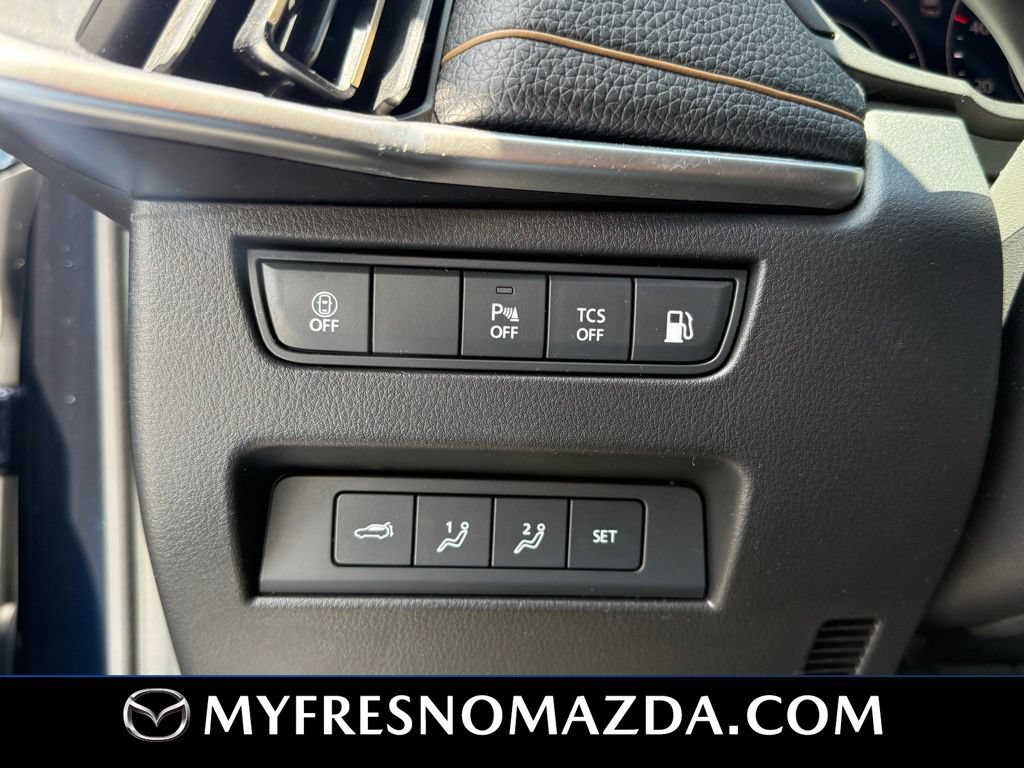 Certified 2024 MAZDA CX-90 Plug-In Hybrid w/ Premium Pkg AWD/4WD image 28