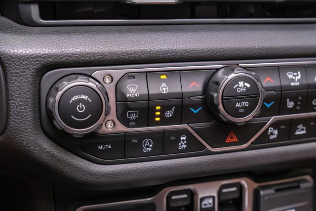 Used 2024 Jeep Wrangler Unlimited Sport image 74