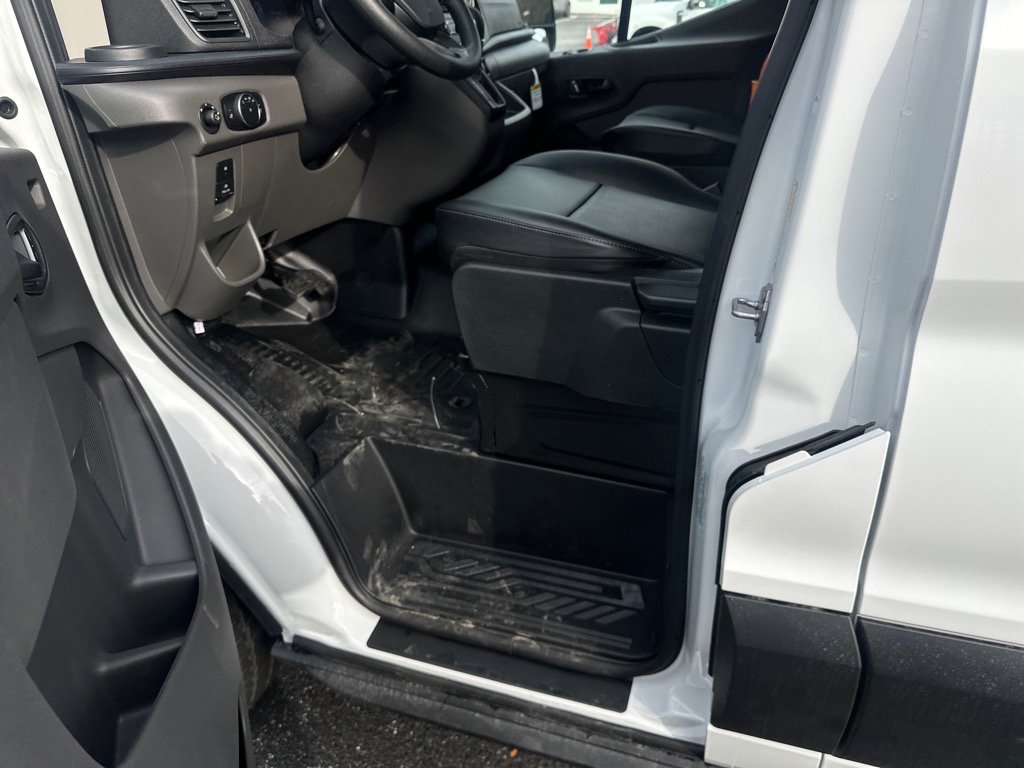 New 2026 Ford Transit 250 Low Roof w/ Load Area Protection Package image 35