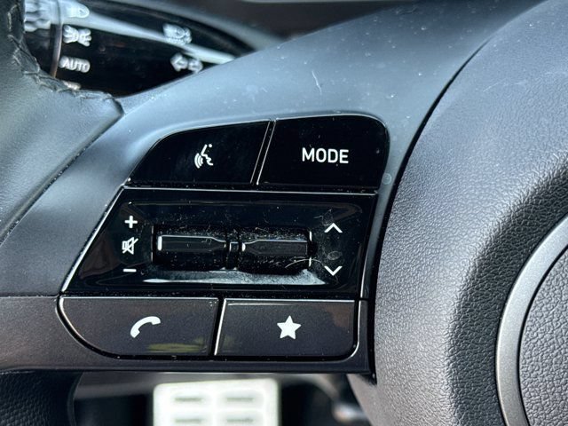 Used 2025 Hyundai Elantra Sport w/ Cargo Package FWD image 21