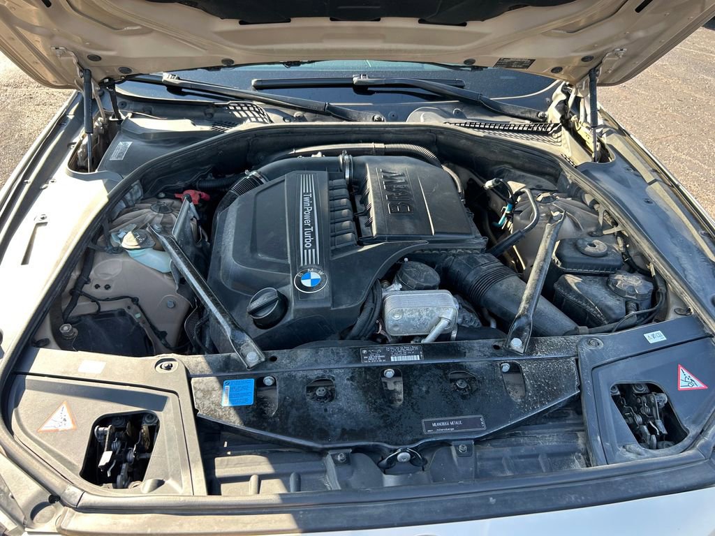 Used 2011 BMW 535i xDrive Sedan AWD/4WD image 29