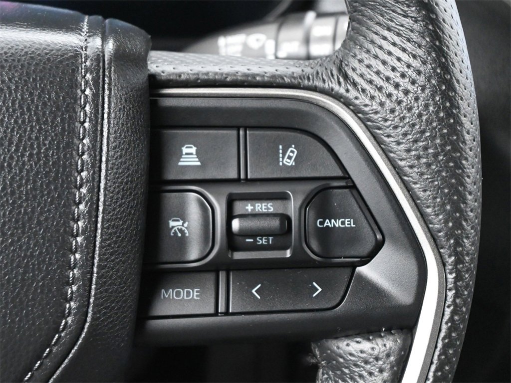 Used 2025 Toyota Sequoia Limited image 9