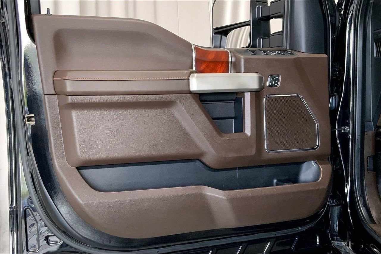 Used 2020 Ford F350 King Ranch w/ King Ranch Ultimate Package image 25