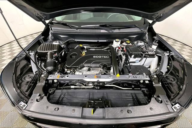 Used 2021 GMC Terrain SLE w/ Driver Convenience Package image 9