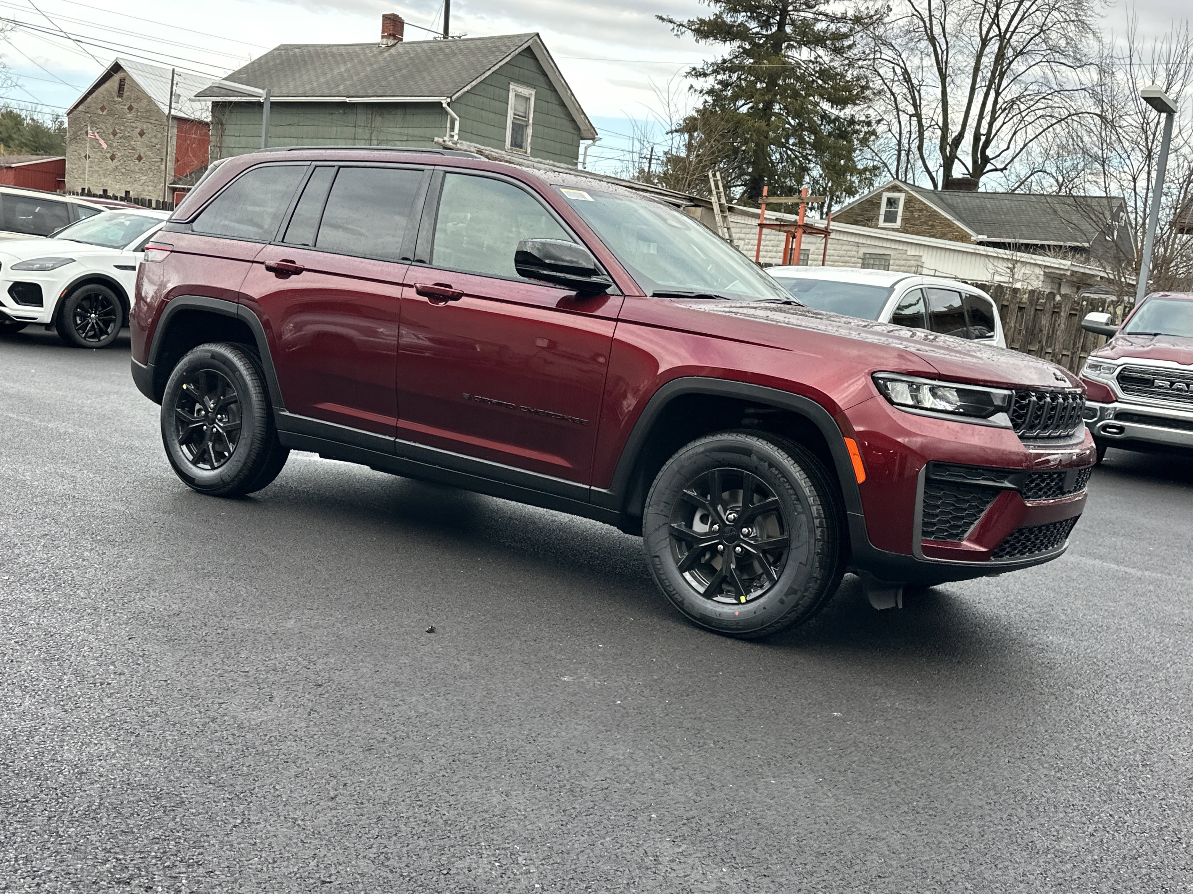 New 2026 Jeep Grand Cherokee Altitude image 21