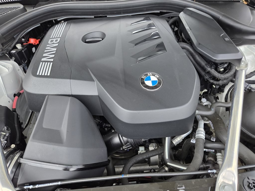 Certified 2026 BMW 530i xDrive w/ Premium Package AWD/4WD image 35