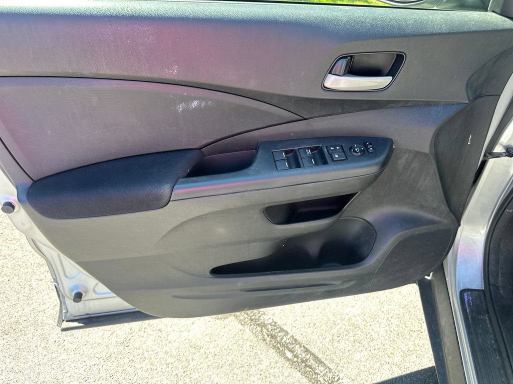 Used 2016 Honda CR-V LX image 11