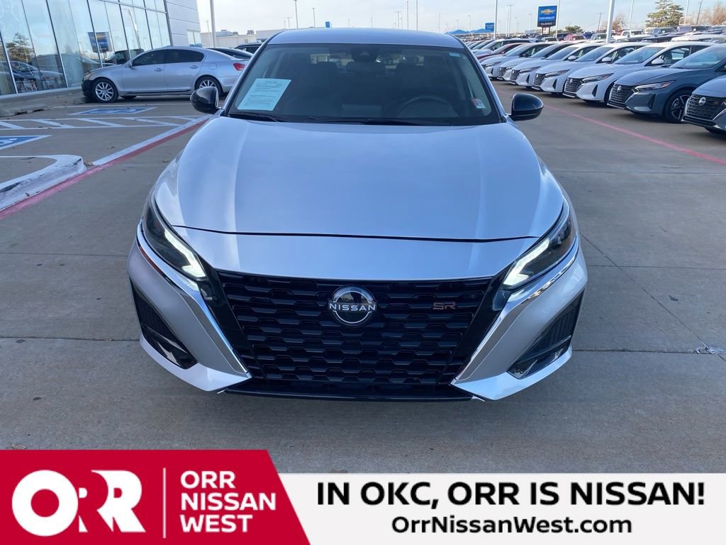 Used 2023 Nissan Altima 2.5 SR image 8