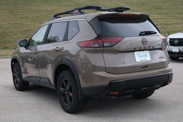 New 2026 Nissan Rogue SV image 5