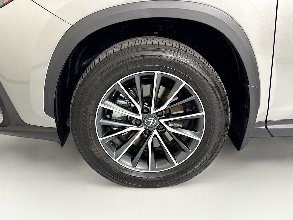 Certified 2026 Lexus NX 450h+ AWD w/ Accessory Package (K3) image 30