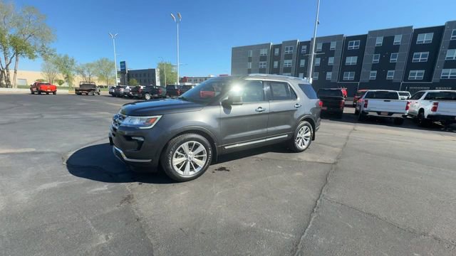 Used 2019 Ford Explorer Limited w/ Class III Trailer Tow Package AWD/4WD image 4