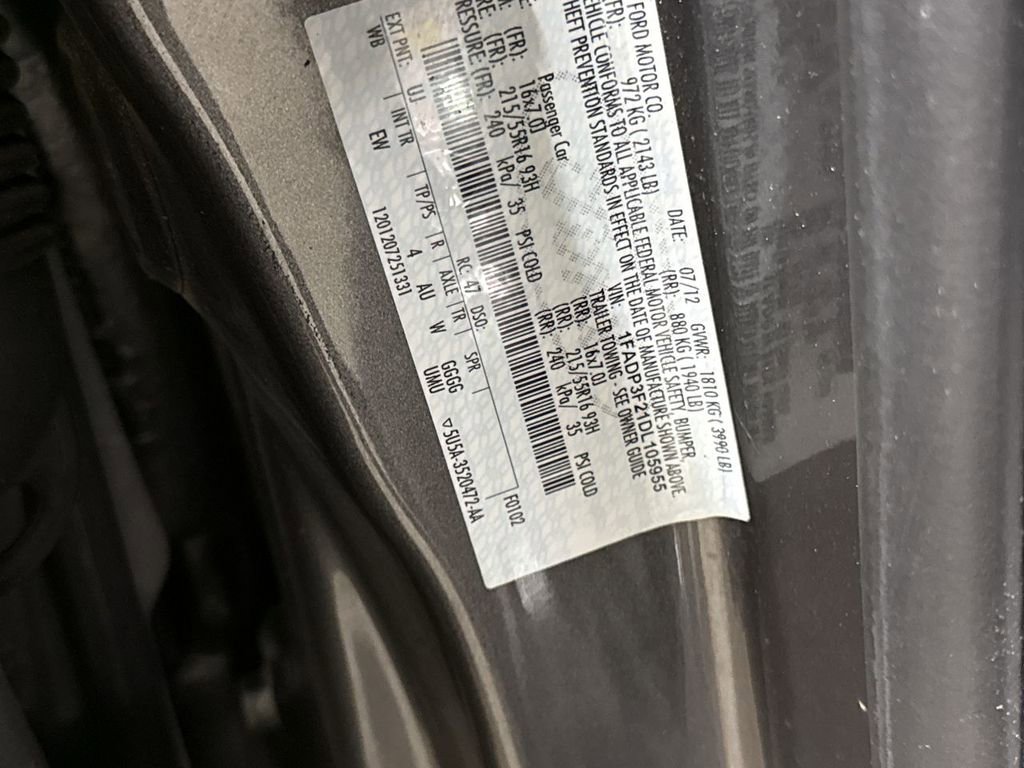 Used 2013 Ford Focus SE FWD image 26