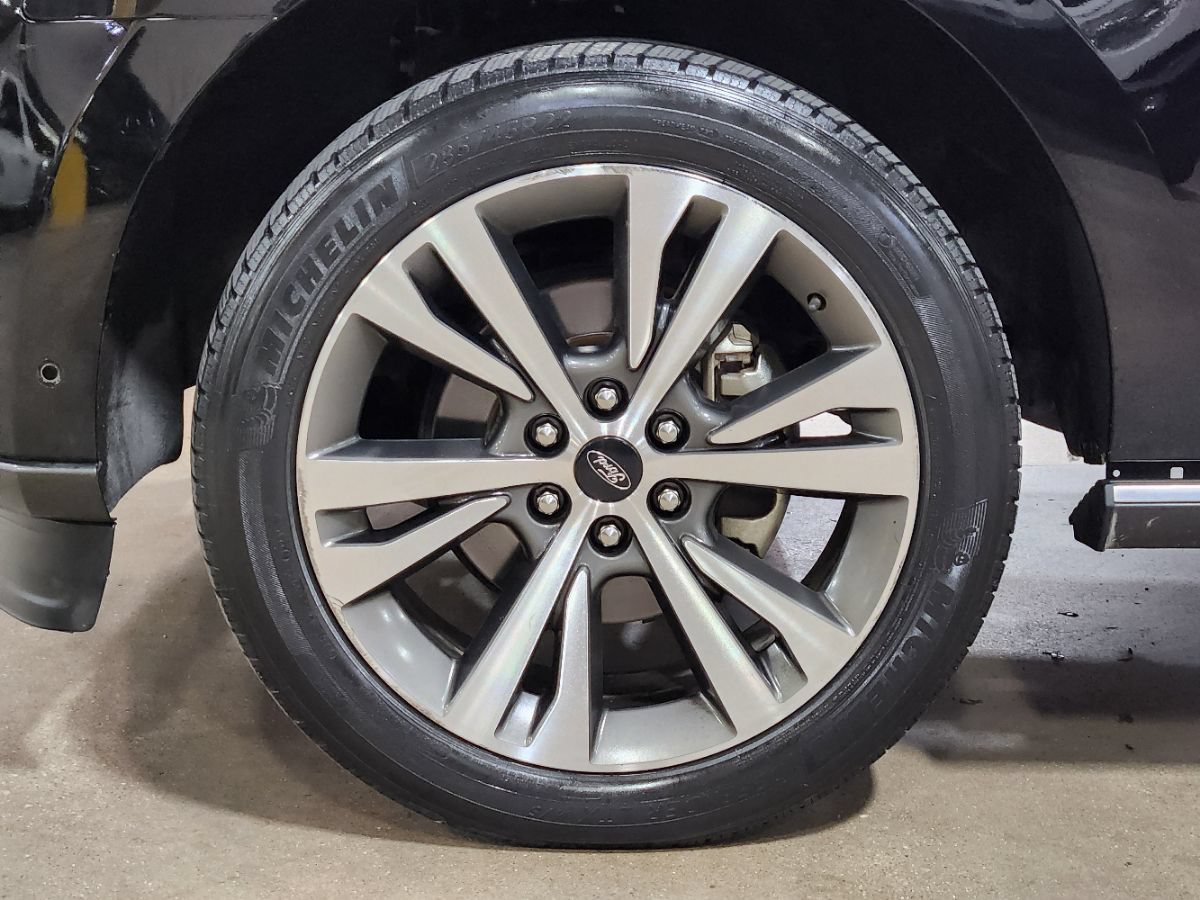 Used 2021 Ford Expedition Max Limited RWD image 26