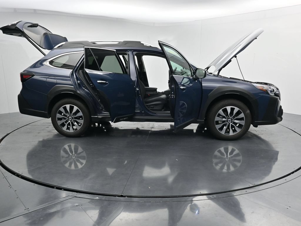 Used 2024 Subaru Outback Touring XT AWD/4WD image 42