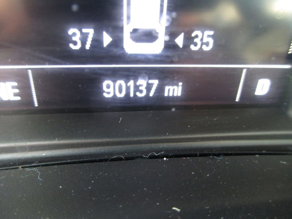 Used 2018 Chevrolet Malibu LT image 26