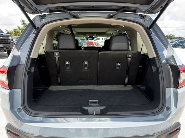 Used 2025 Honda Pilot Elite image 12