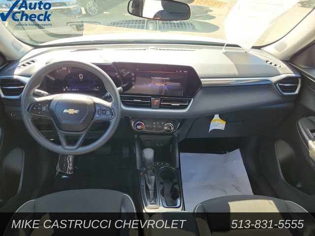Used 2024 Chevrolet TrailBlazer LT w/ Driver Confidence Package AWD/4WD image 10