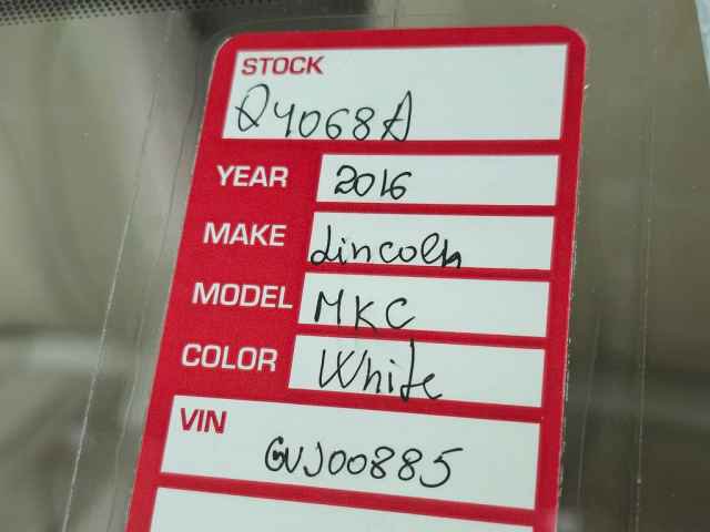 Used 2016 Lincoln MKC Reserve w/ Lincoln MKC Climate Package AWD/4WD image 34