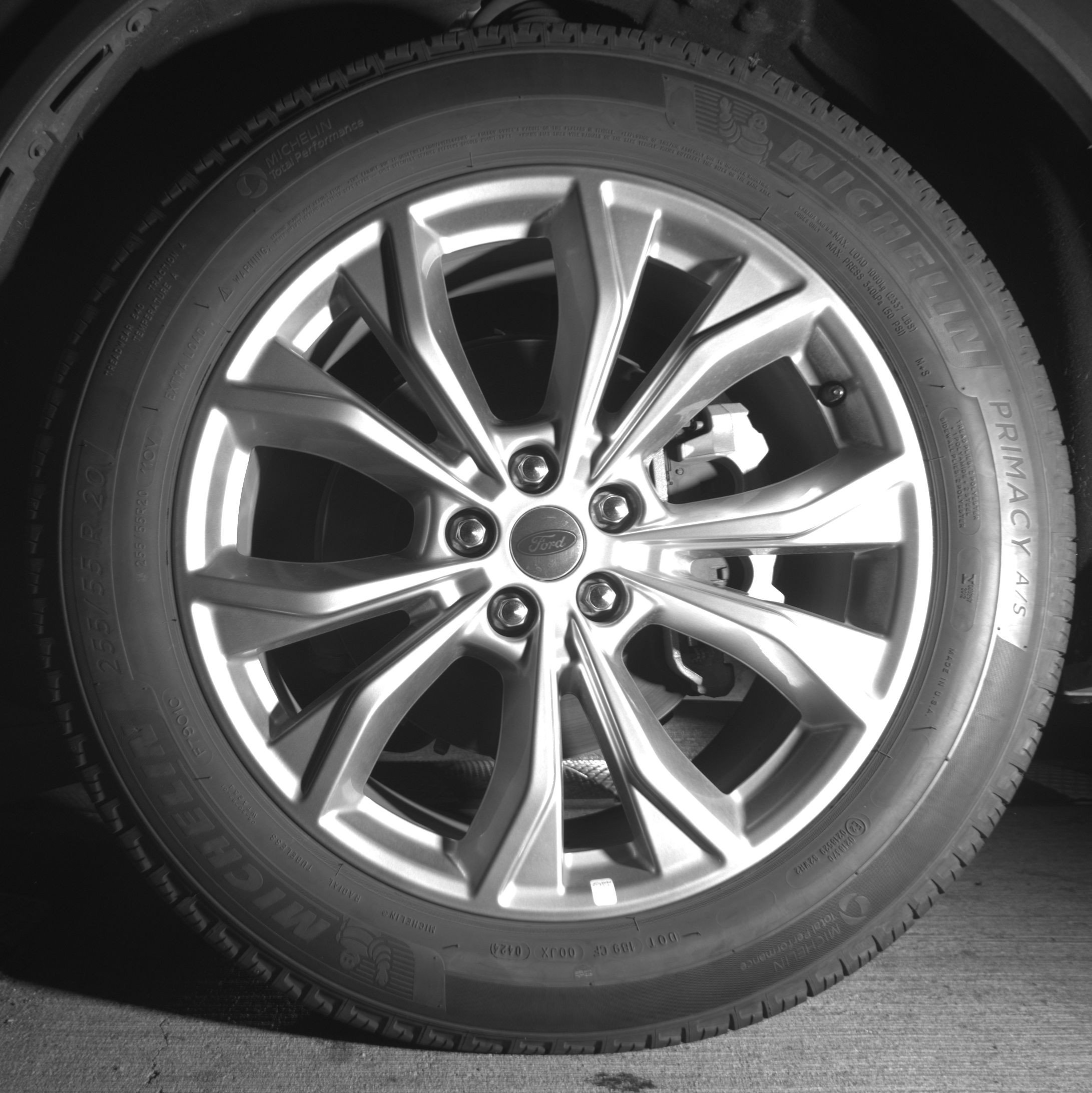 Used 2024 Ford Explorer Limited image 12