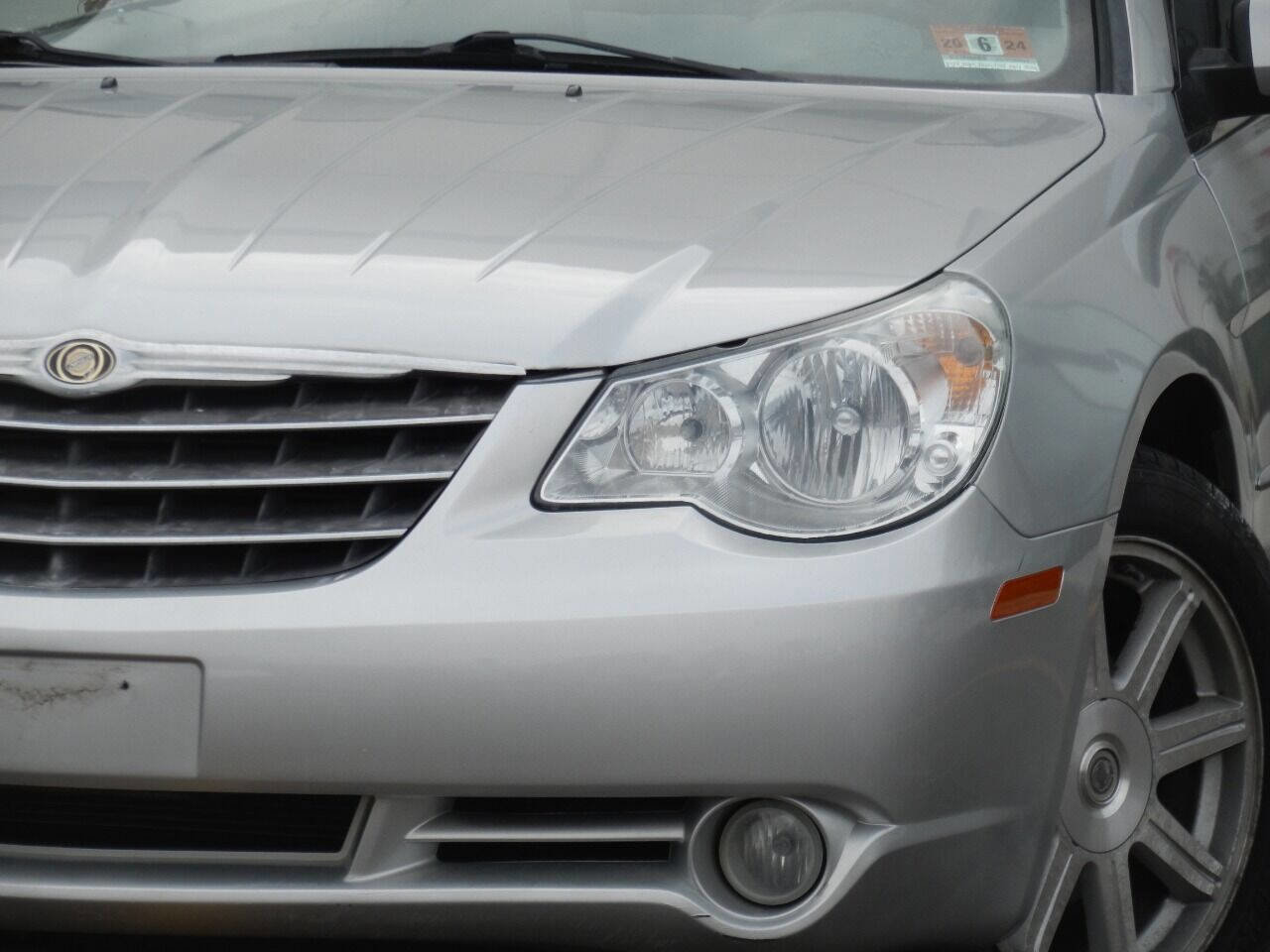 Used 2008 Chrysler Sebring Touring w/ Special Touring Group image 5